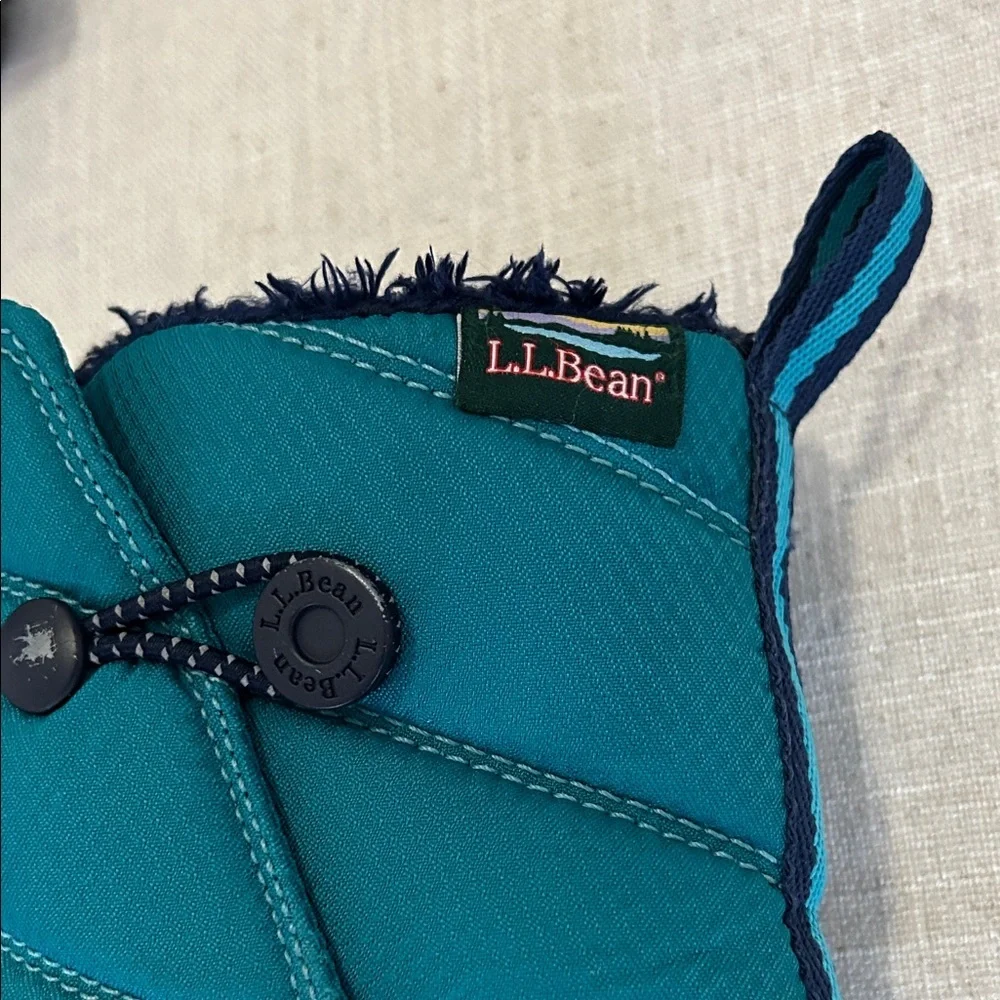 L.L. Bean Ultralight Quilted Snow Boots Kids Size 13 Aqua Fleece Lined Winter